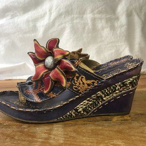 L'artiste Wedge Sandal